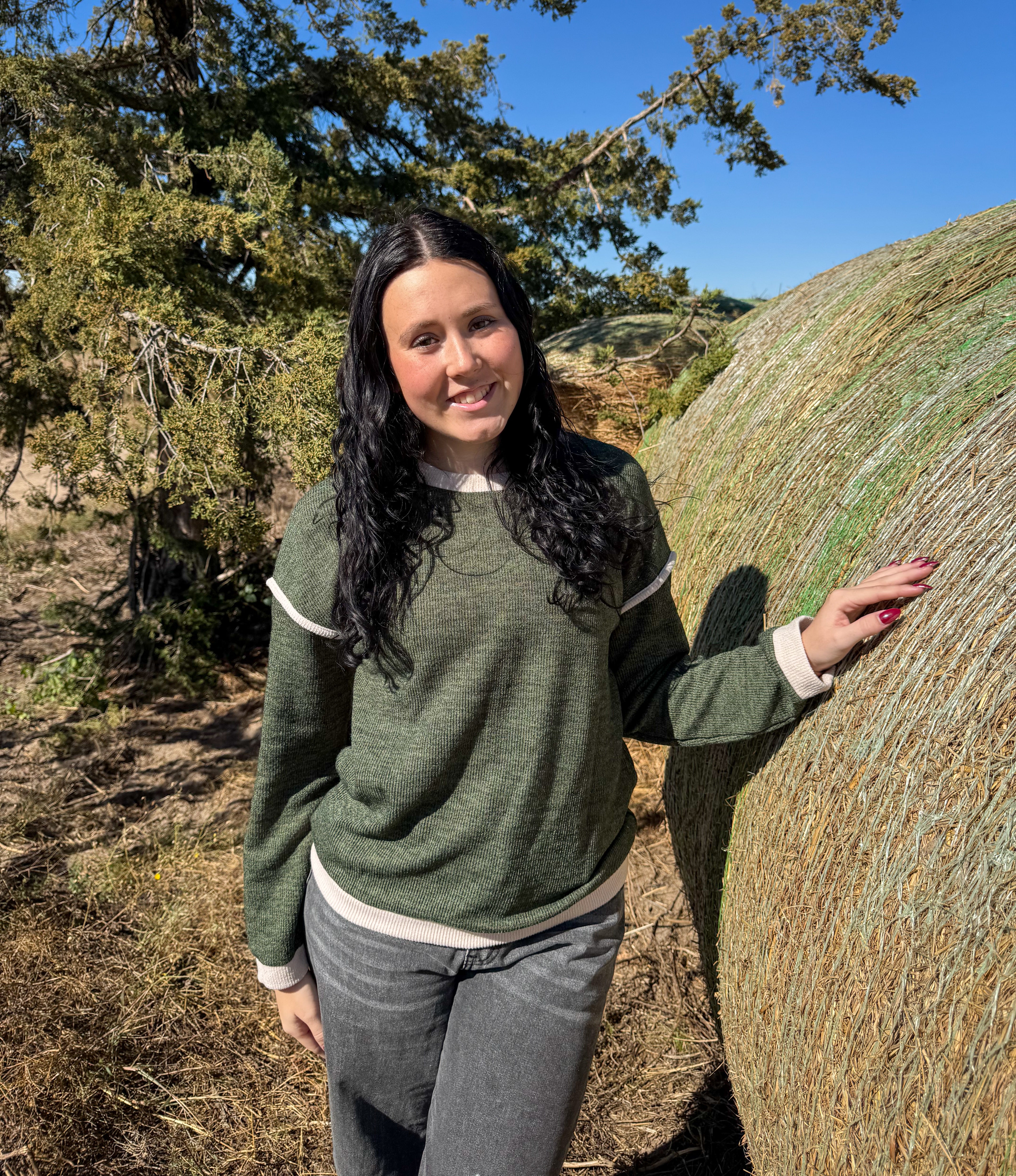 Dark Green Contrast Color Trim Long Sleeve Top