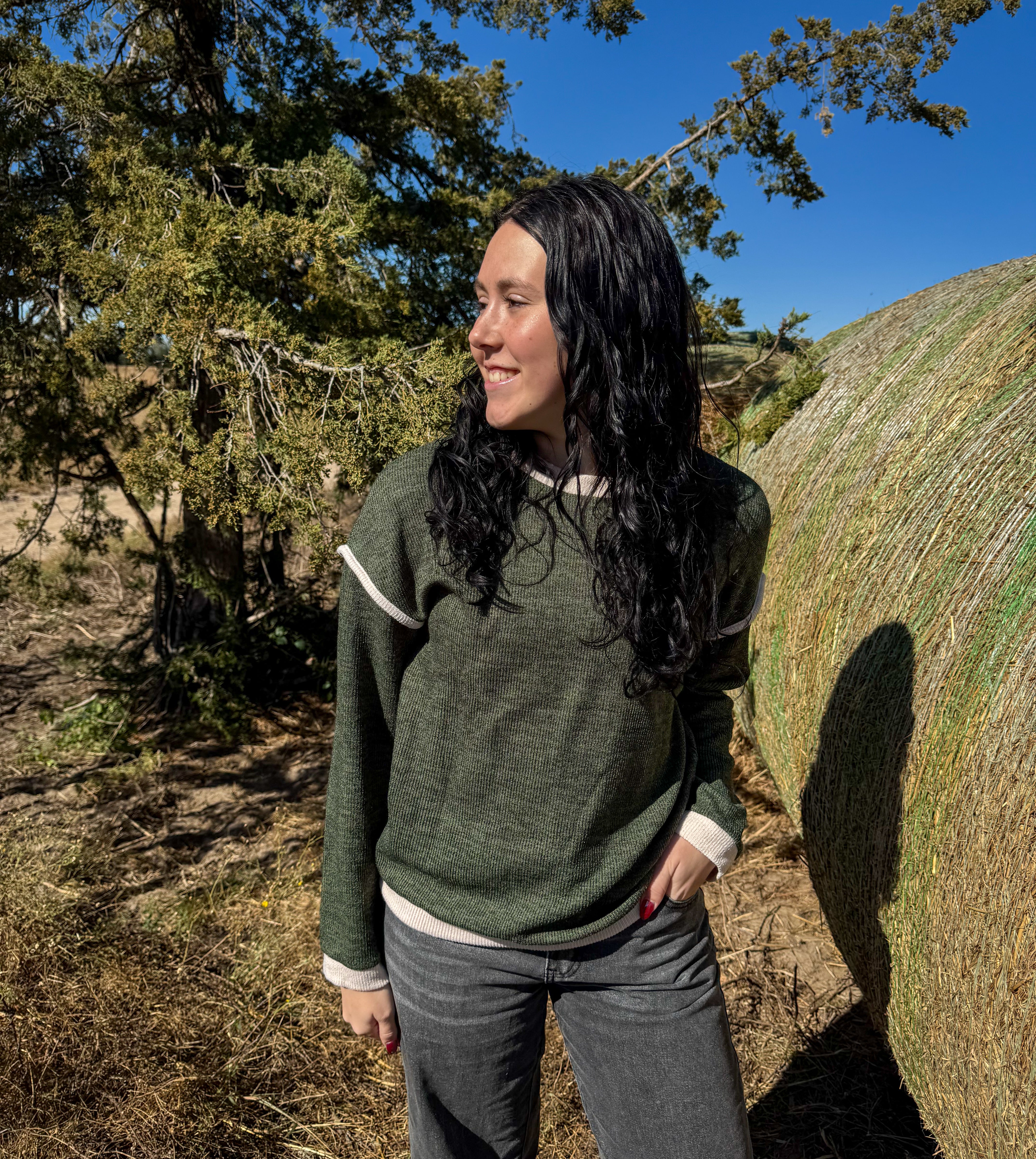 Dark Green Contrast Color Trim Long Sleeve Top