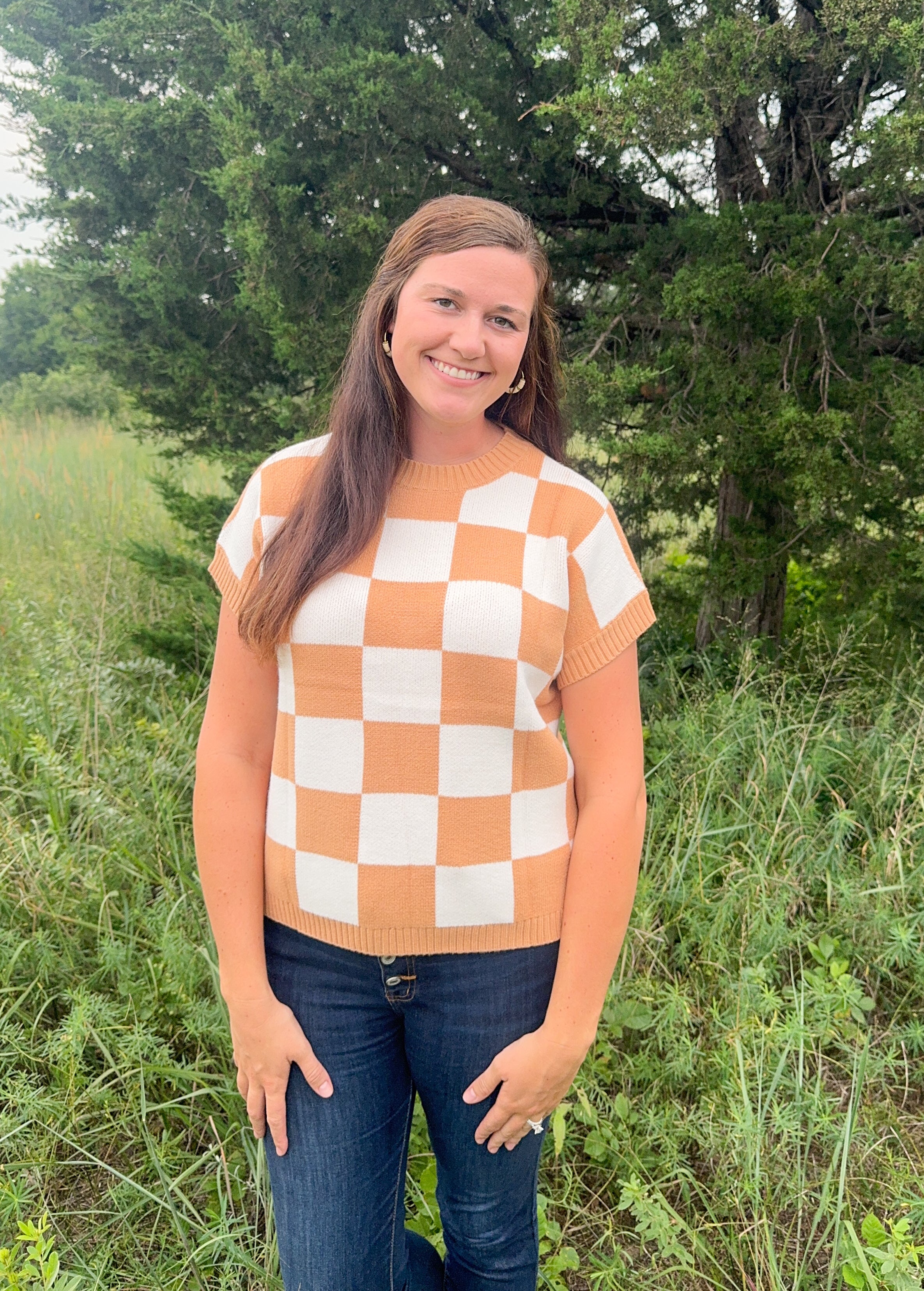 Light Beige Checkered Short Sleeve Sweater