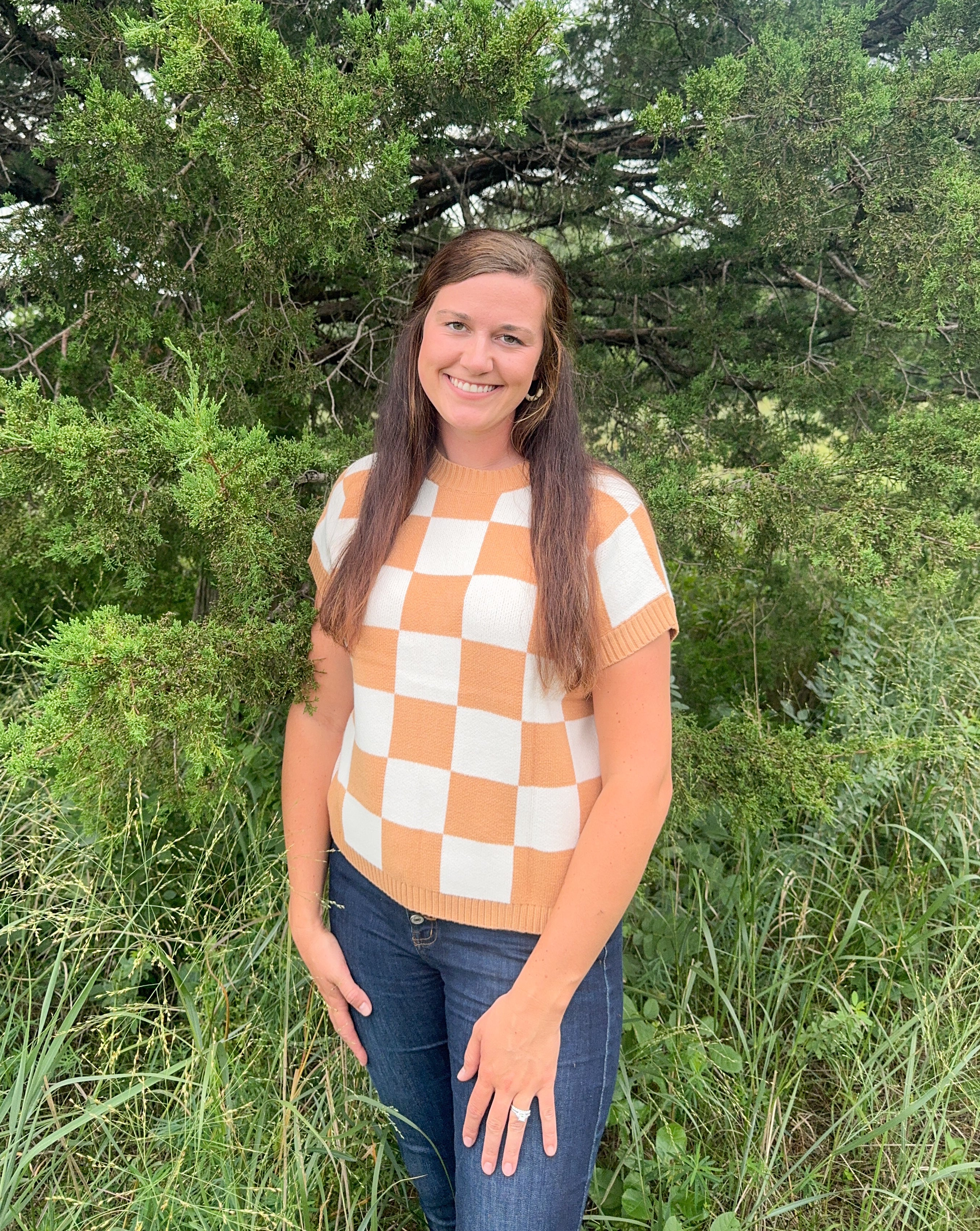 Light Beige Checkered Short Sleeve Sweater